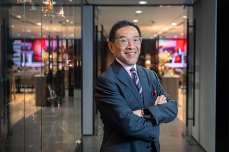 Carlson Tong 3.jpg